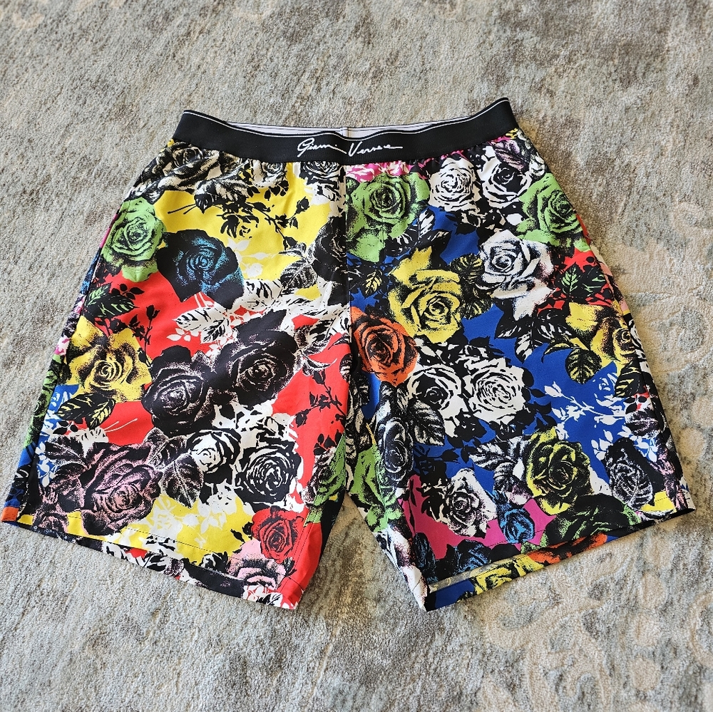 Versace Roses Men's Bathing Suit Size Small/30-31 Inch Waist